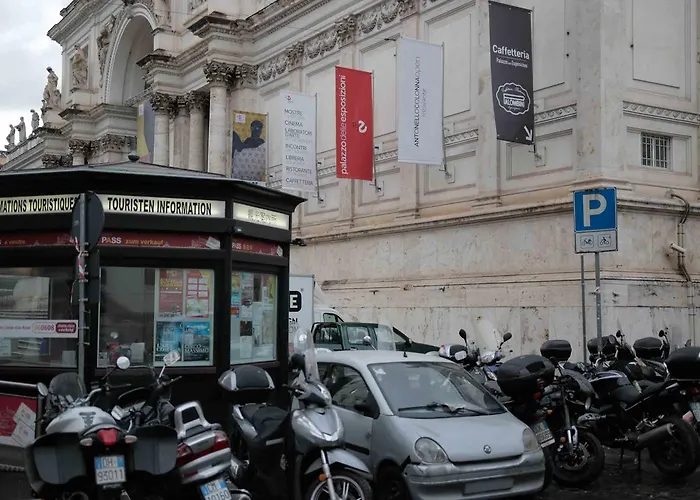 Esposizione Palace 2* Roma